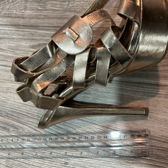 Metallic gold Stella 6” heel gently wore; size 9.5 - Picture 1 of 2